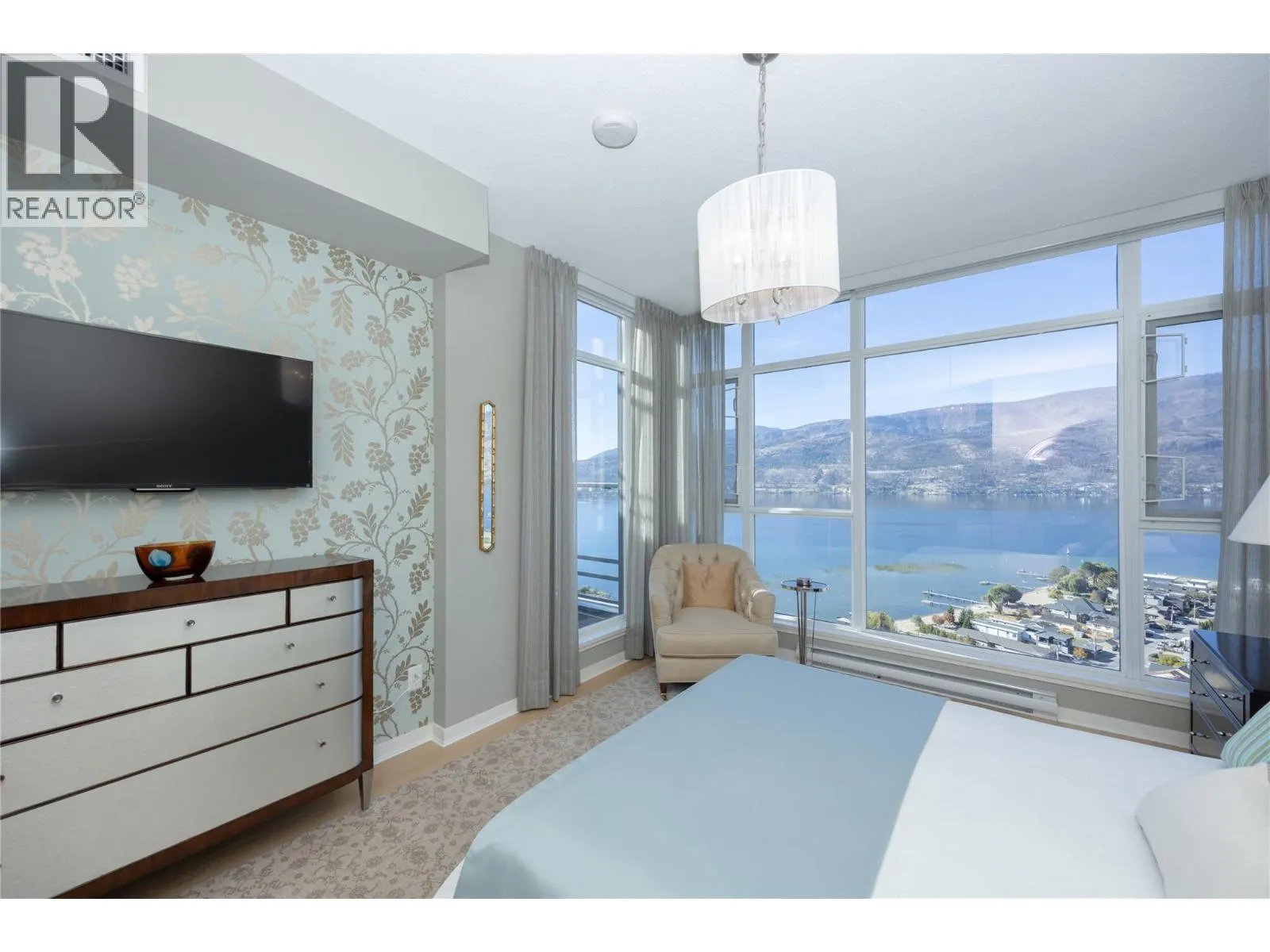 1075 Sunset Drive Unit# 2604