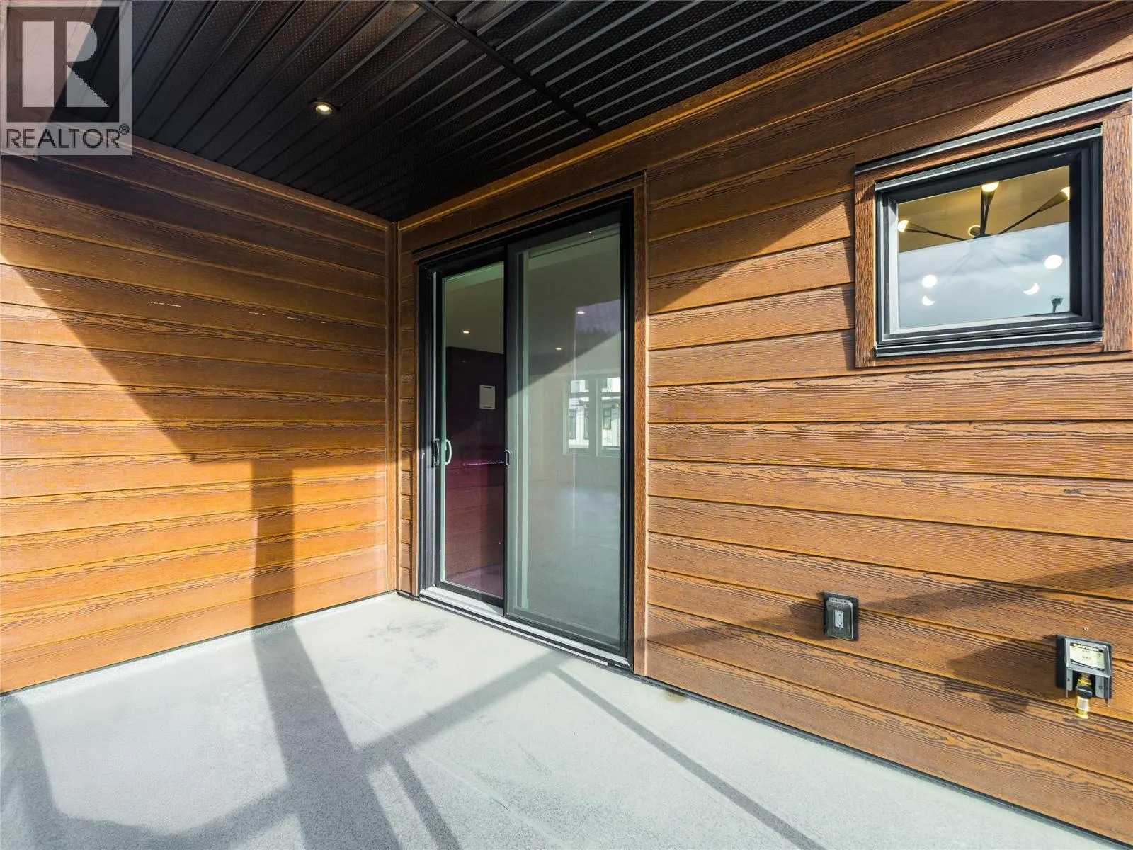 910 Lakeside Drive Unit# 107