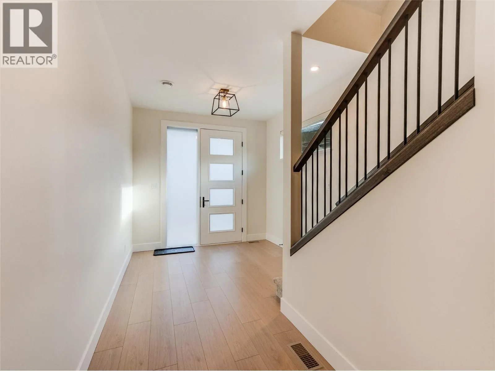 910 Lakeside Drive Unit# 107