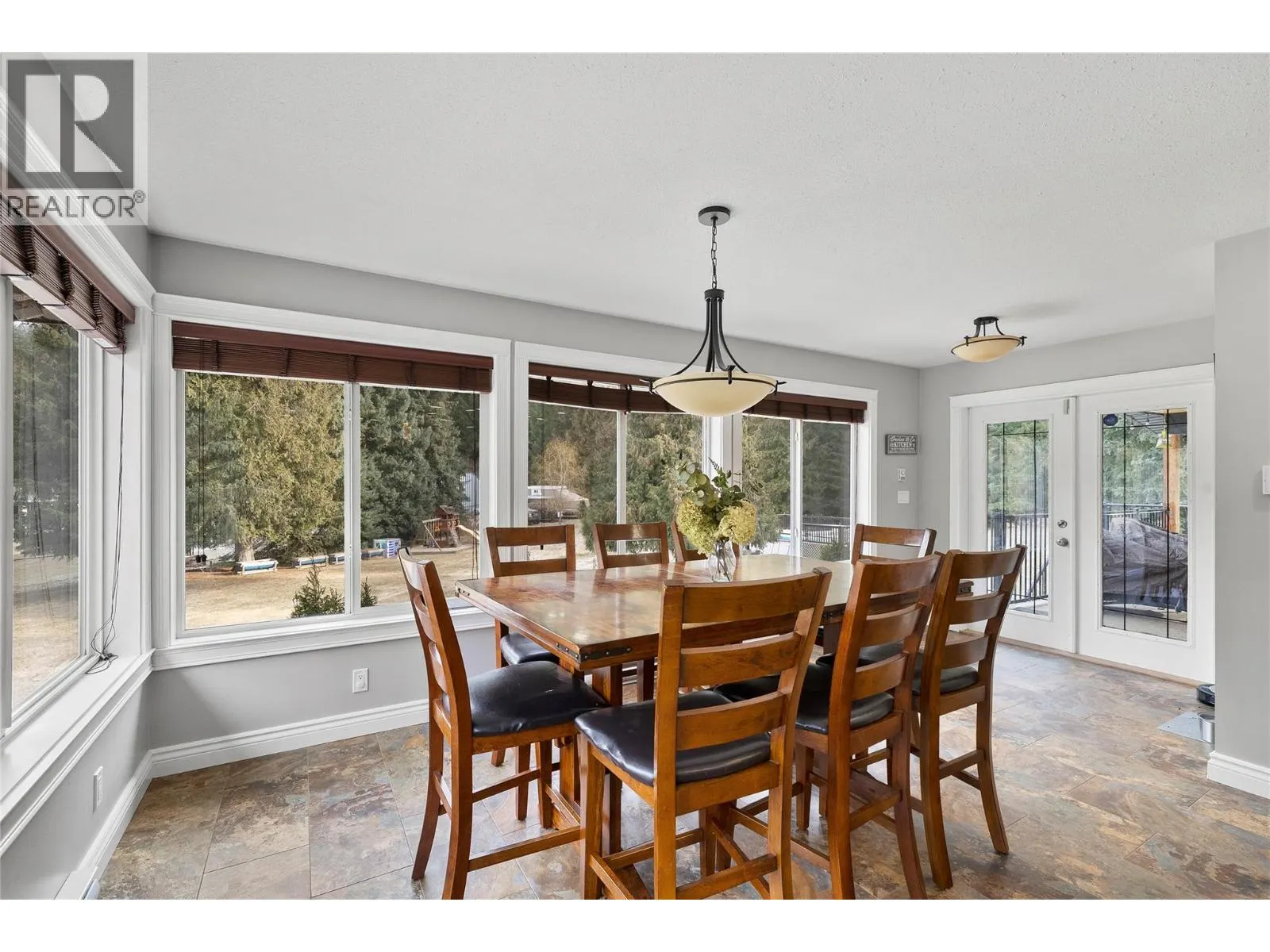 2746 Balmoral Road