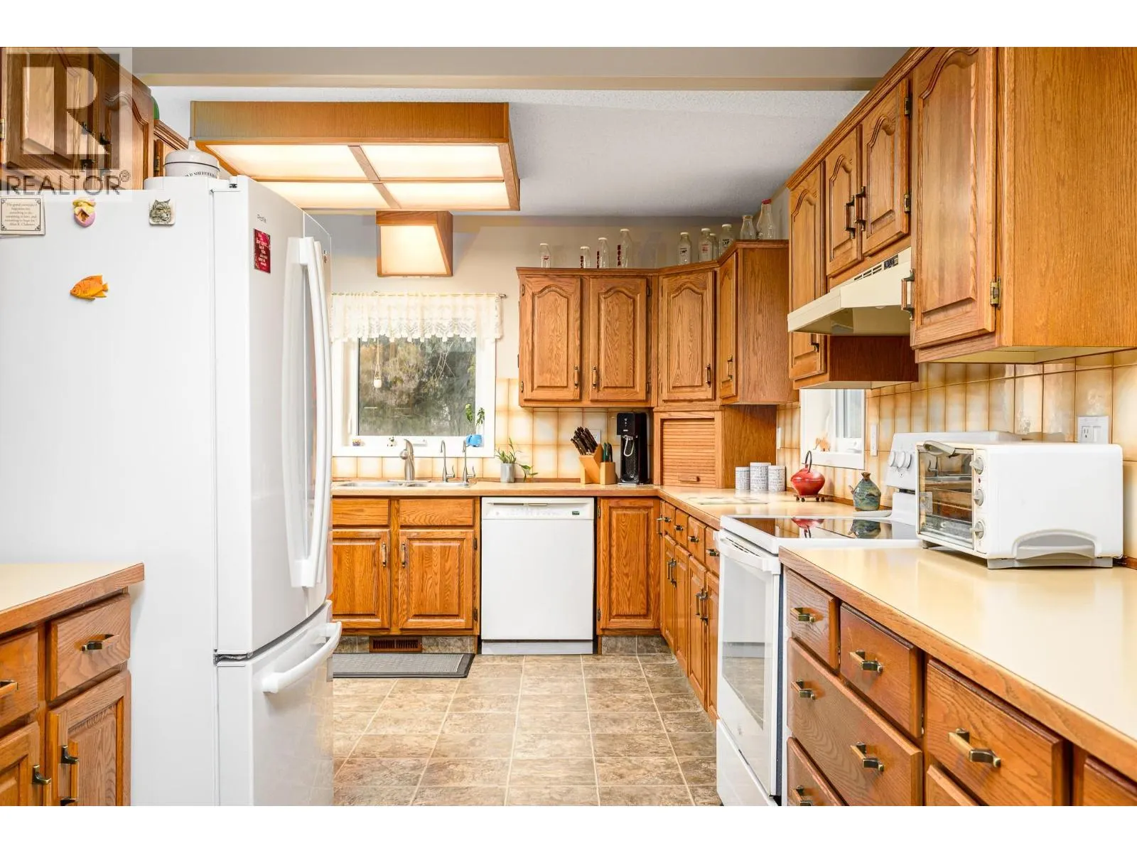 487 Mabel Lake Road