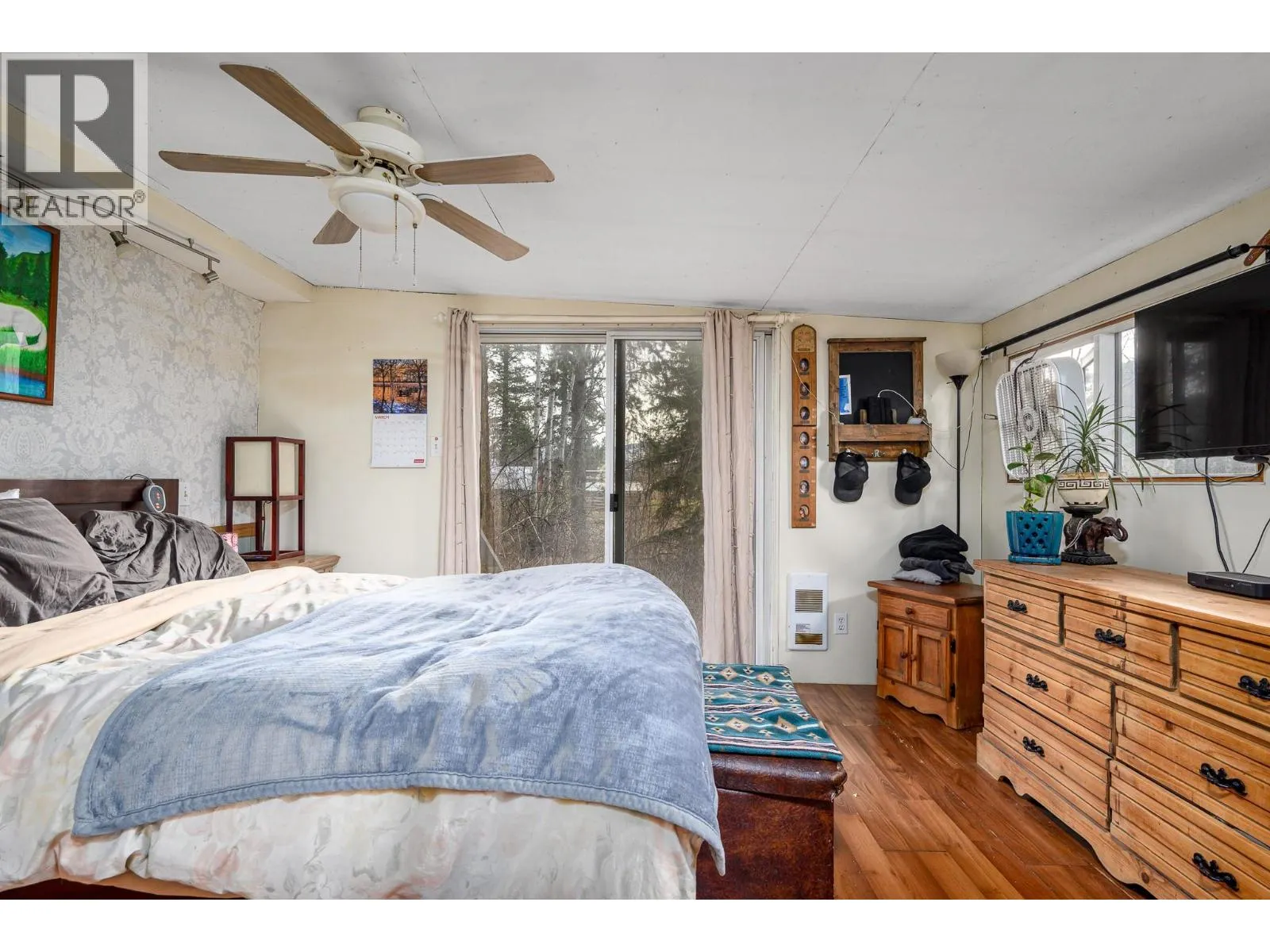 487 Mabel Lake Road
