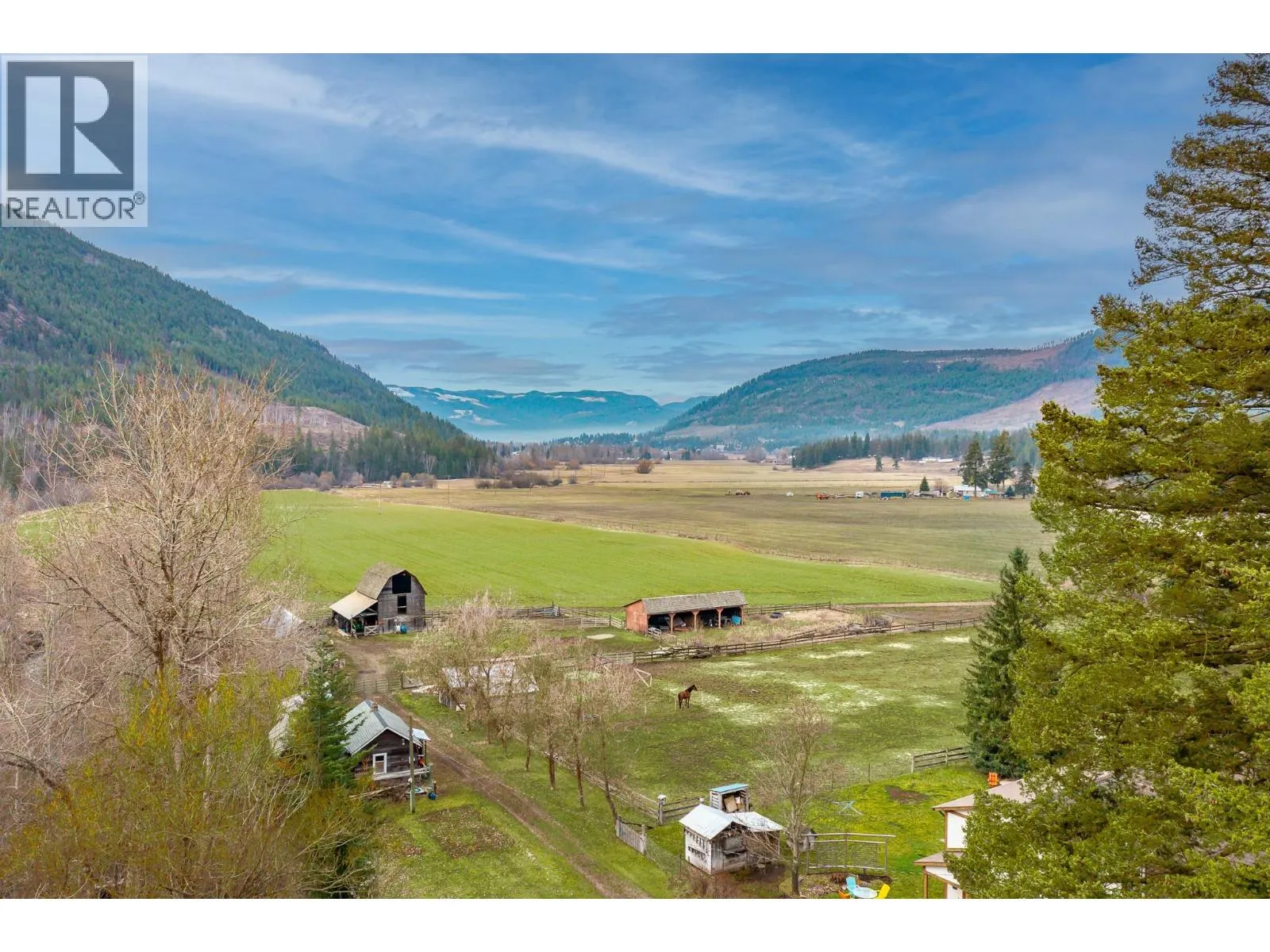 487 Mabel Lake Road