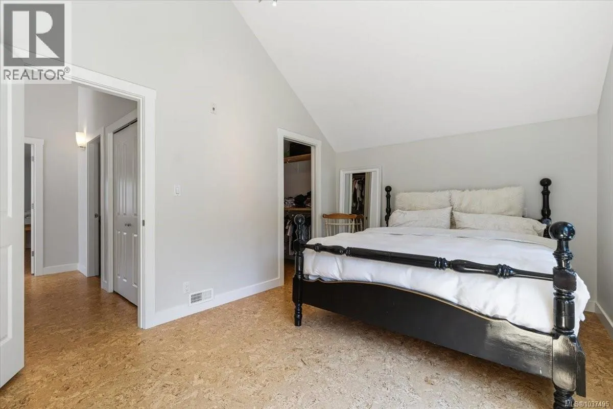 5271 Rutherford Rd