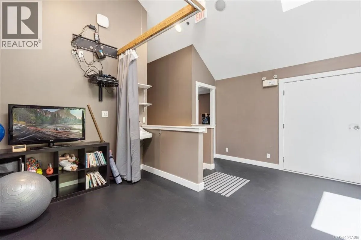 5271 Rutherford Rd