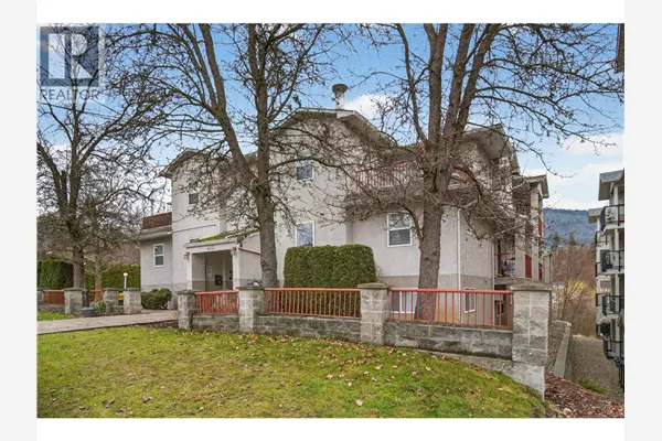 420 4 Avenue SE Unit# 305 Lot# 17