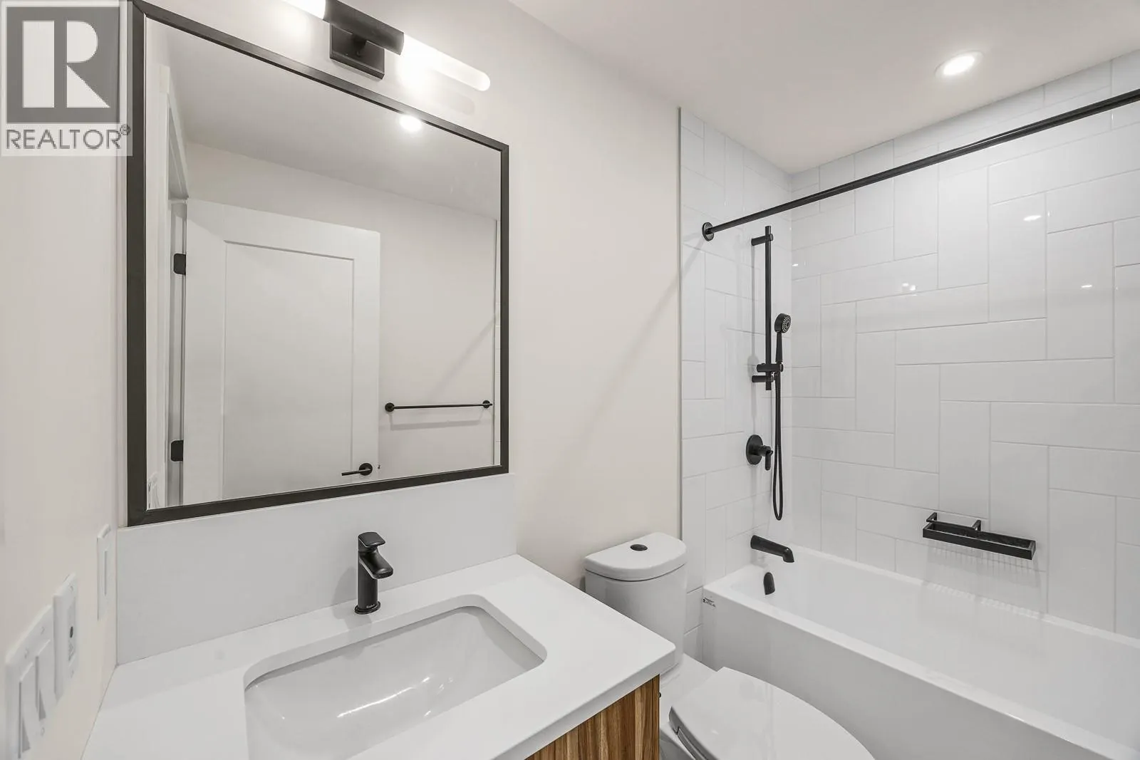 1308 Cedar Street Unit# 6