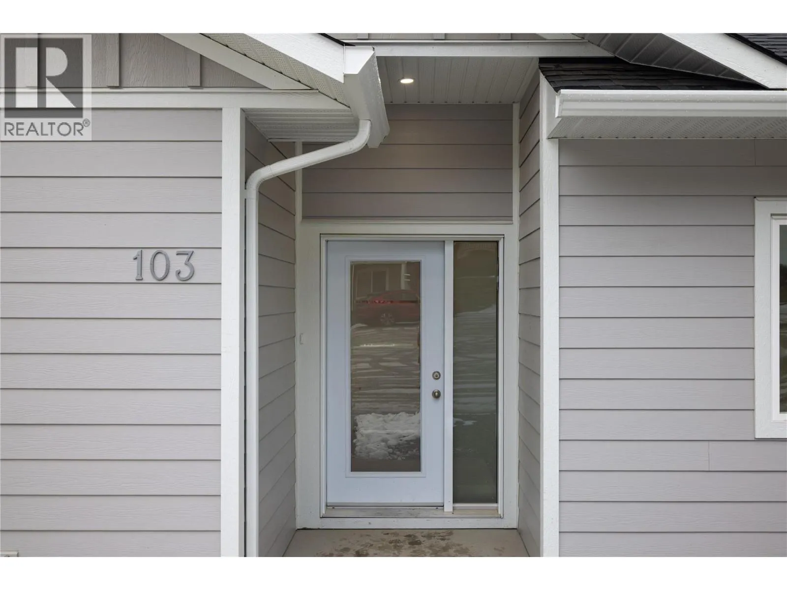 806 Cliff Avenue Unit# 103