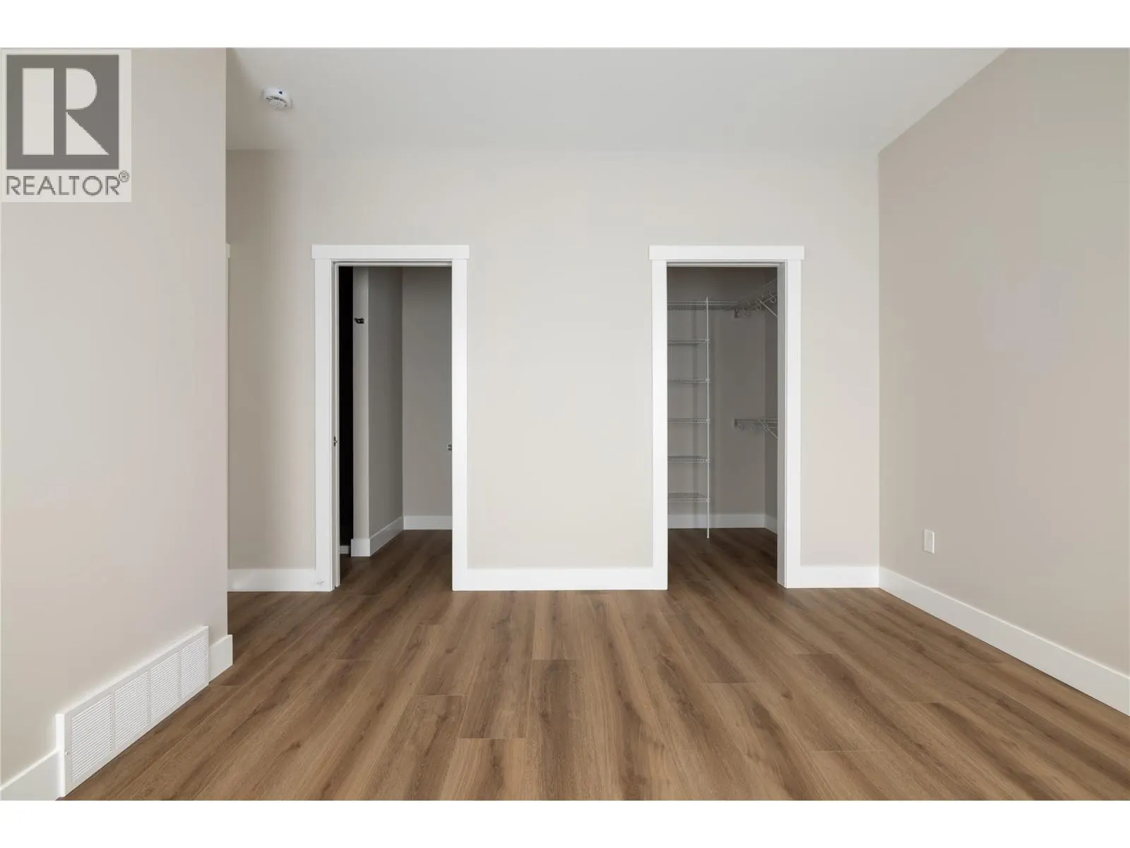 806 Cliff Avenue Unit# 103