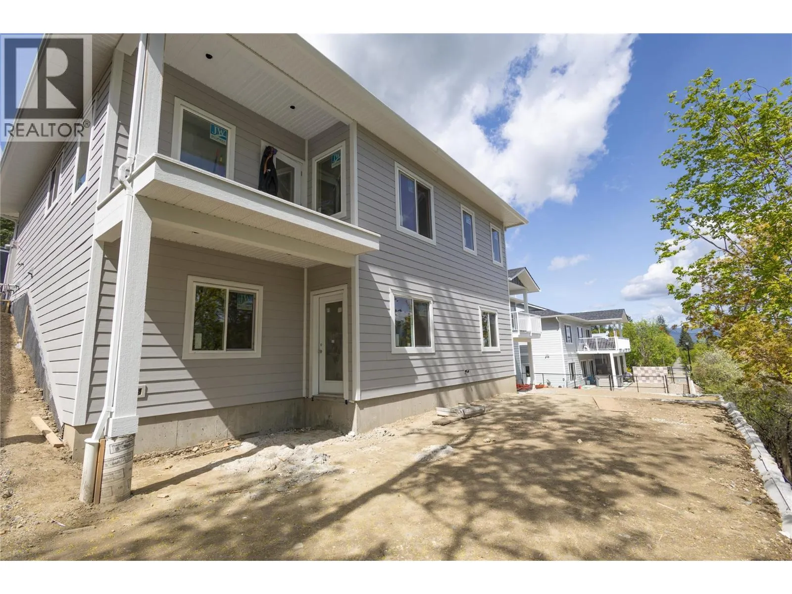 806 Cliff Avenue Unit# 103