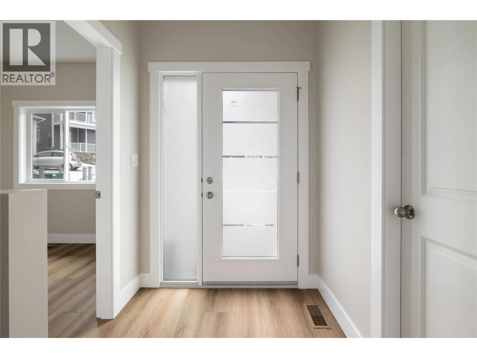 806 Cliff Avenue Unit# 103