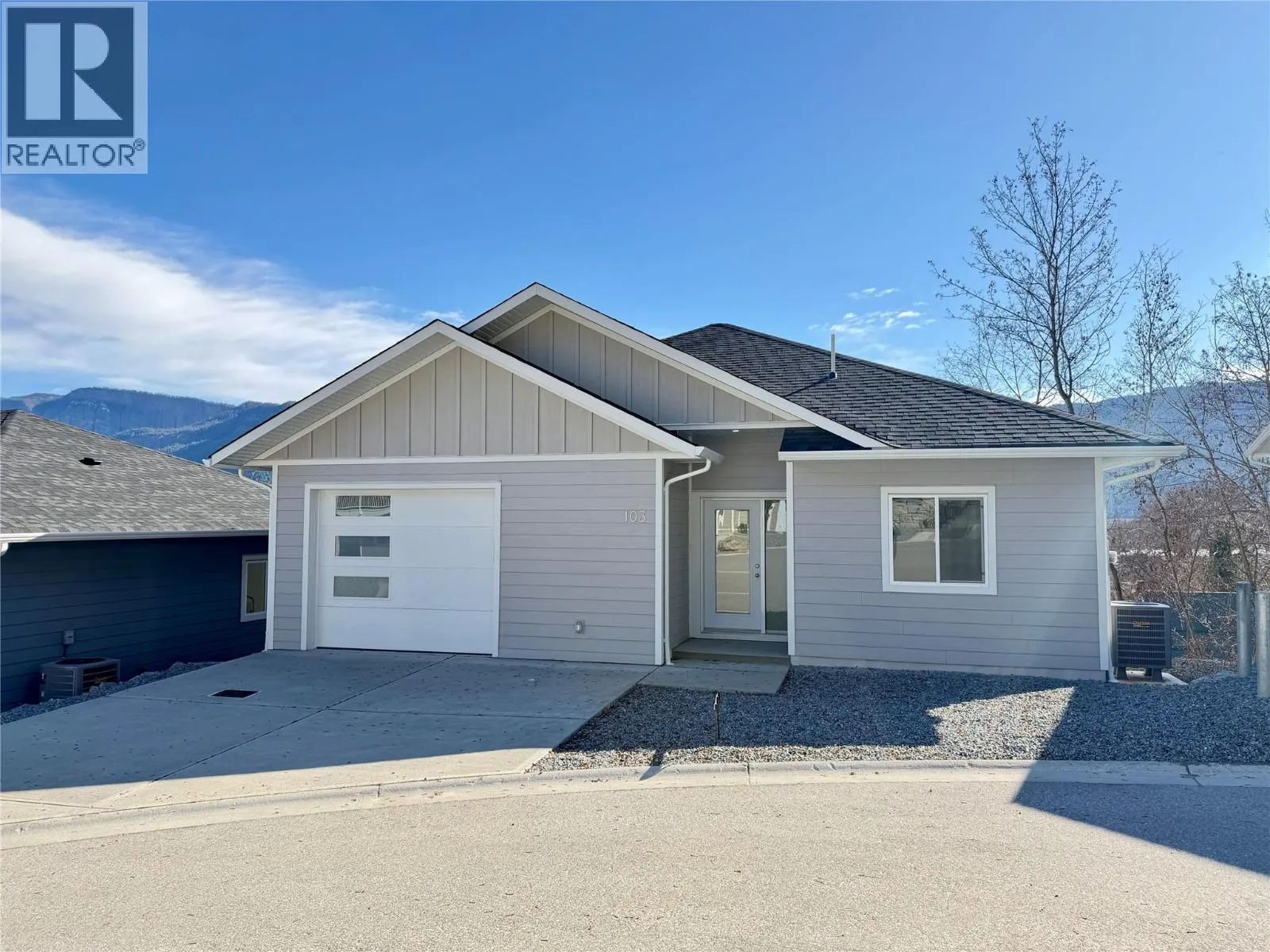 806 Cliff Avenue Unit# 103