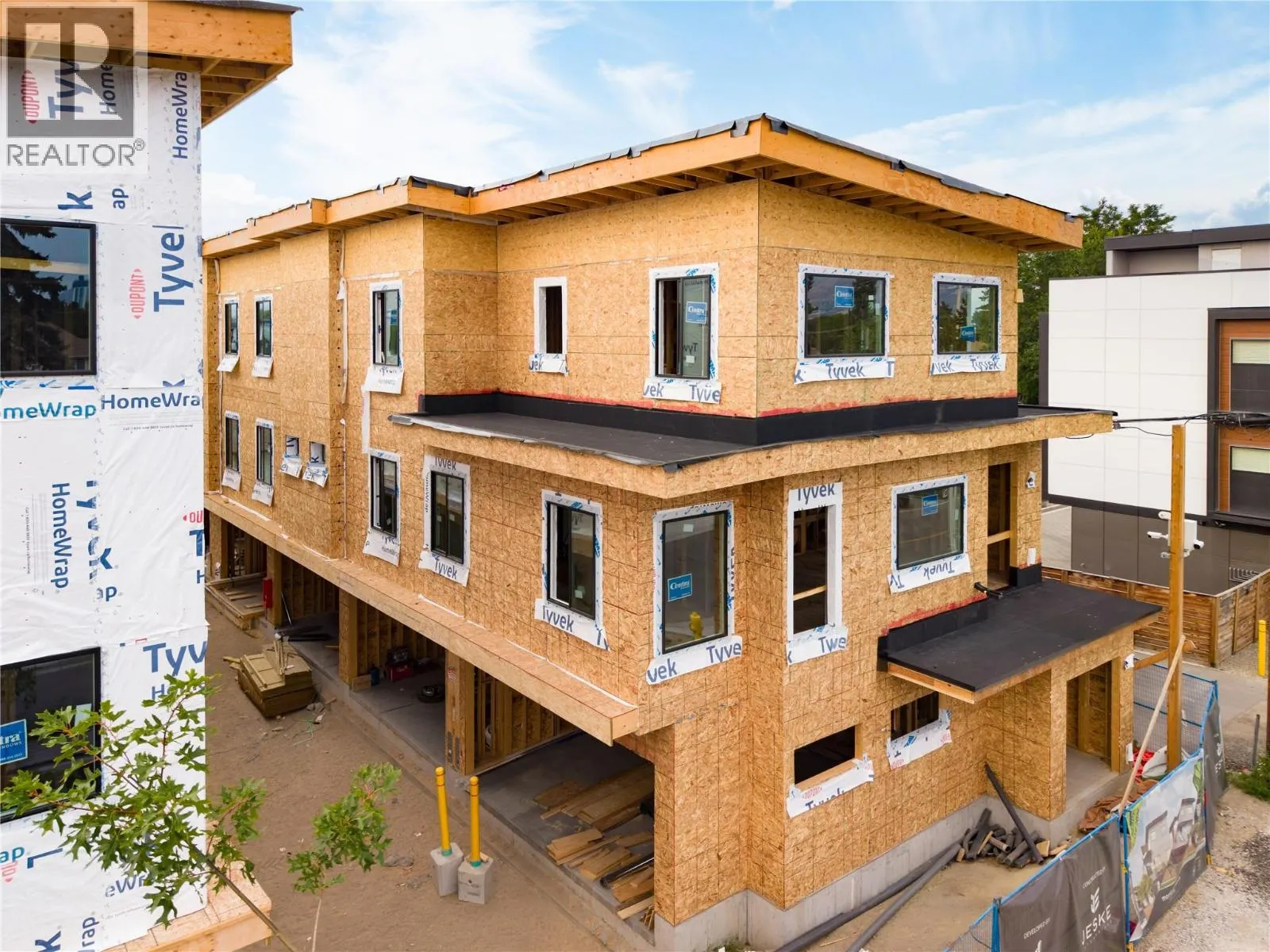 743 Morrison Avenue Unit# 4
