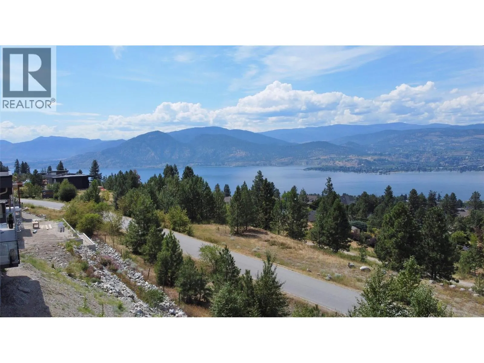 2875 OUTLOOK Way
