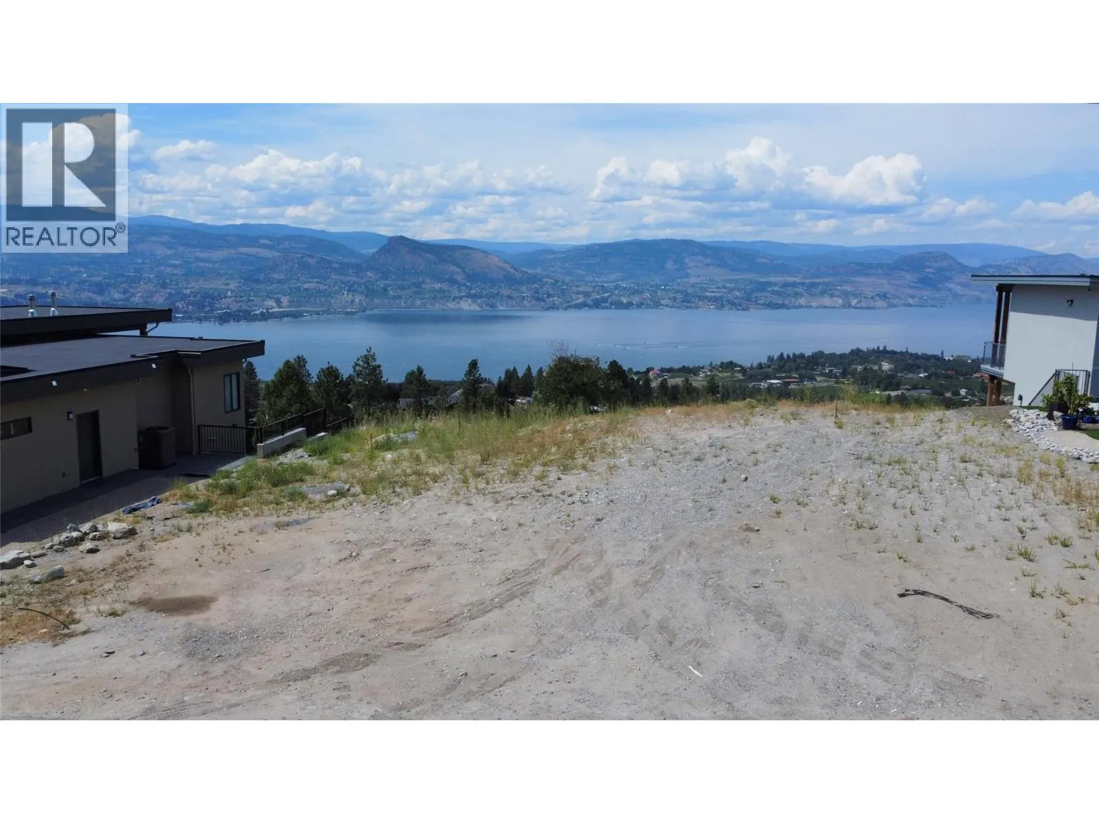 2875 OUTLOOK Way