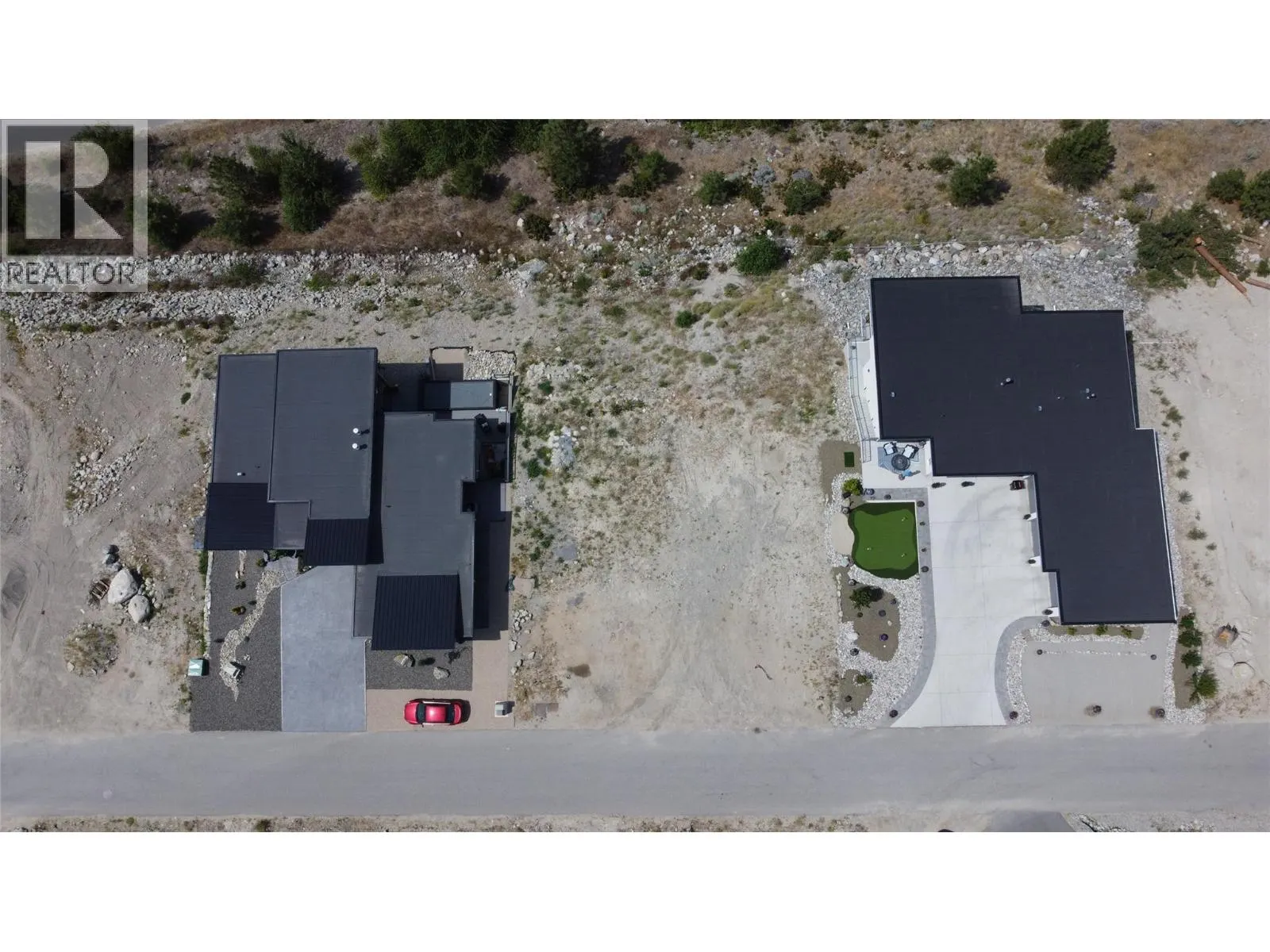 2875 OUTLOOK Way