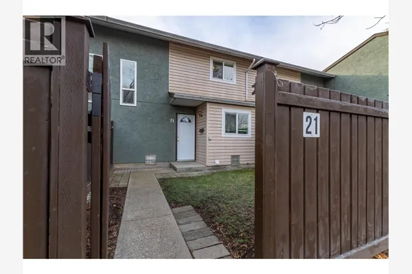 1809 40 Avenue Unit# 21