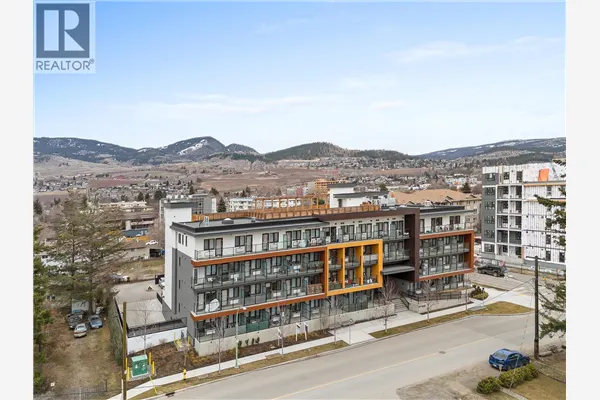 345 Dougall Road N Unit# 327