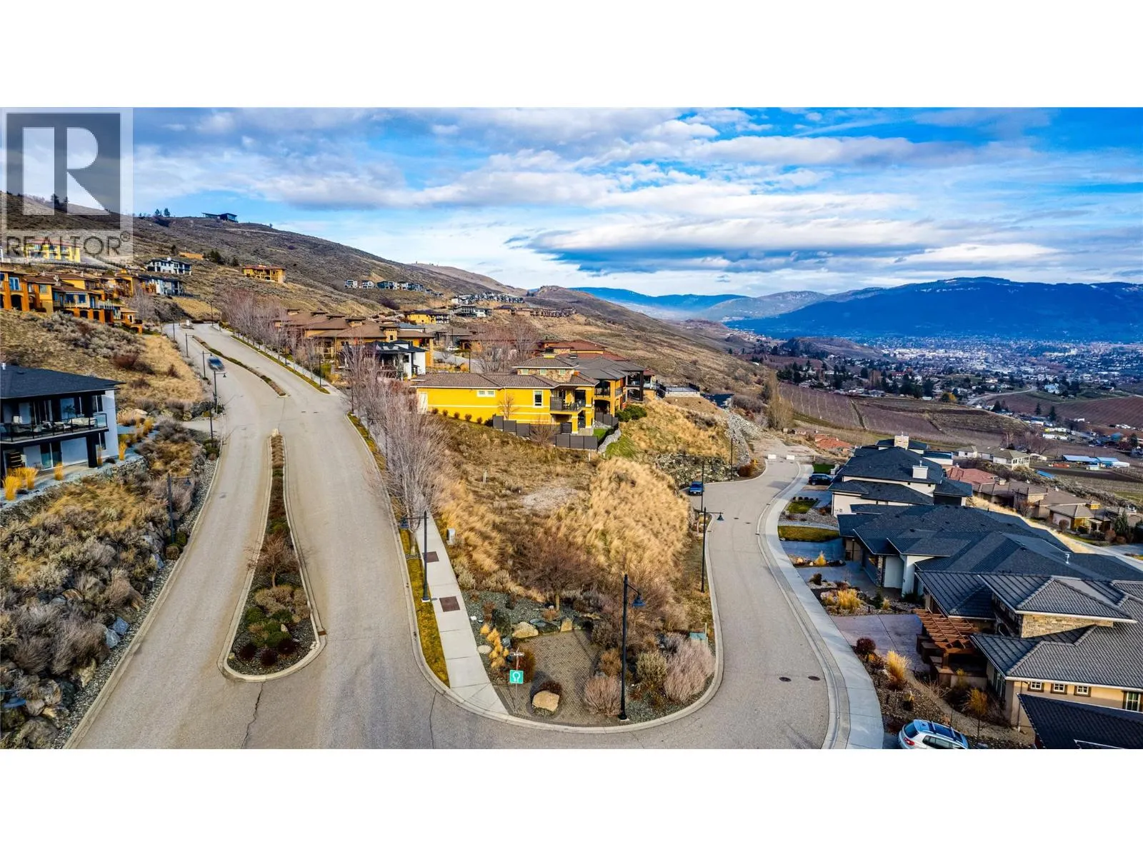 215 Harvest Court