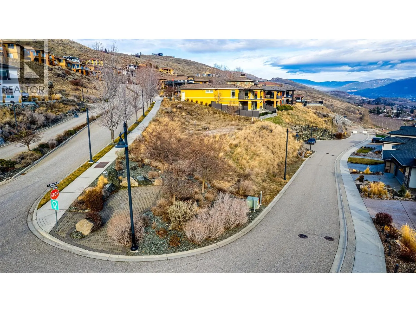 215 Harvest Court