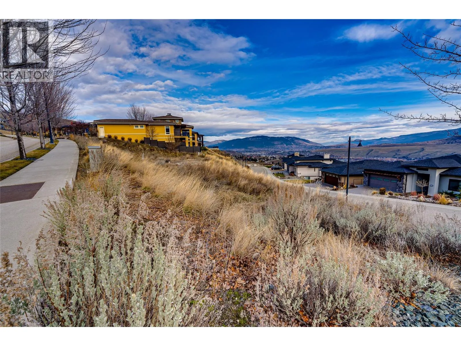 215 Harvest Court