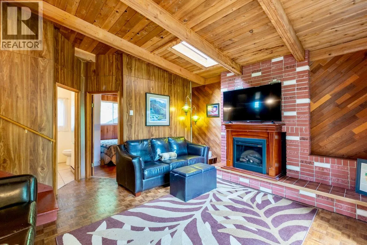 2989 Squilax-Anglemont Road