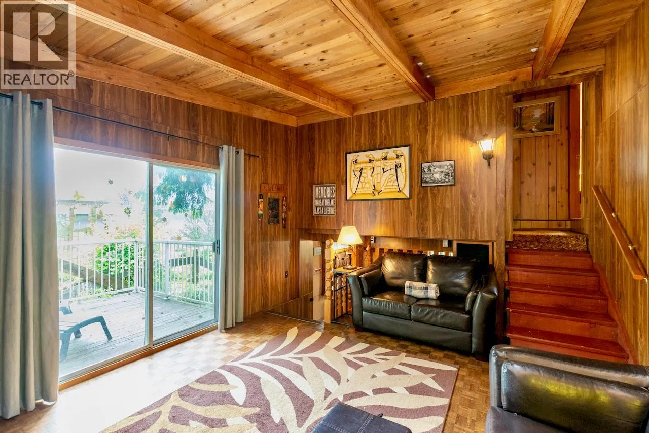 2989 Squilax-Anglemont Road