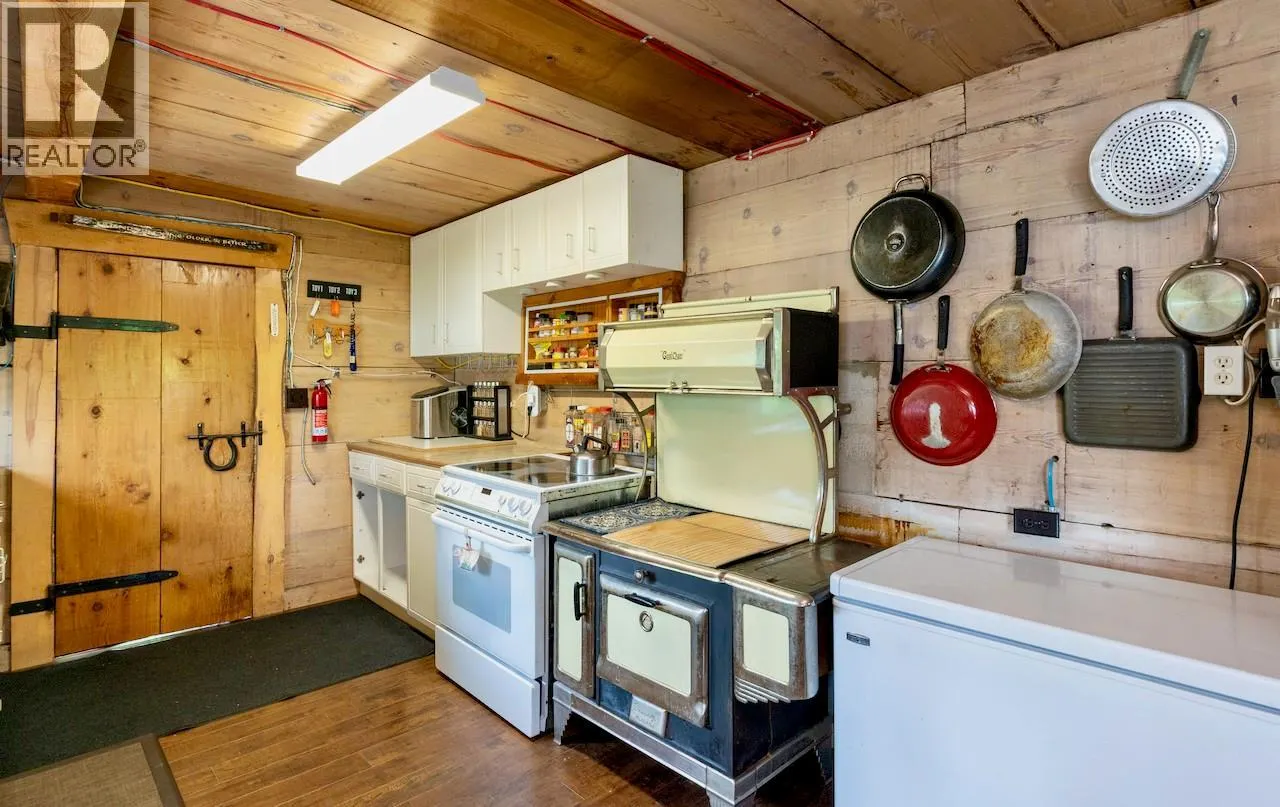 2989 Squilax-Anglemont Road