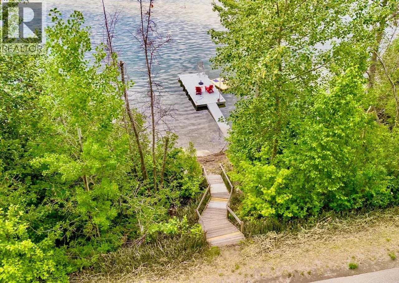 2989 Squilax-Anglemont Road