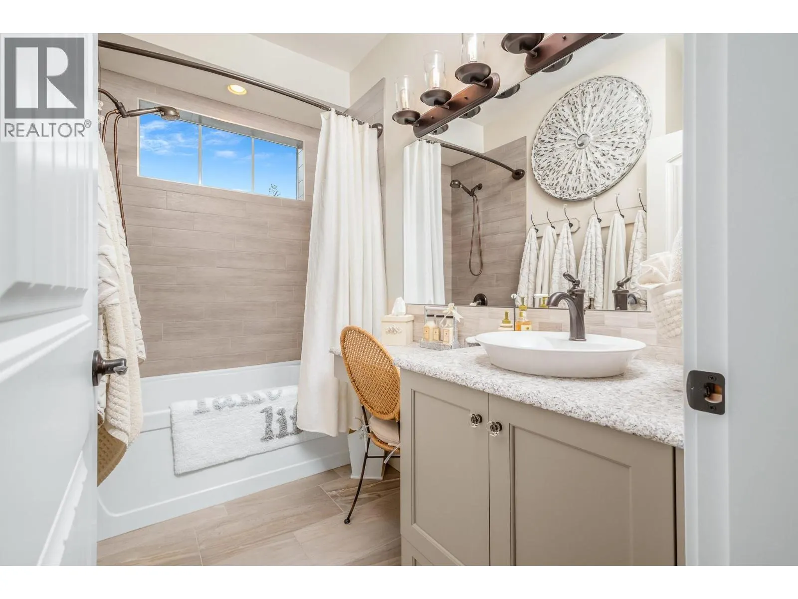 9196 Tronson Road Unit# 7
