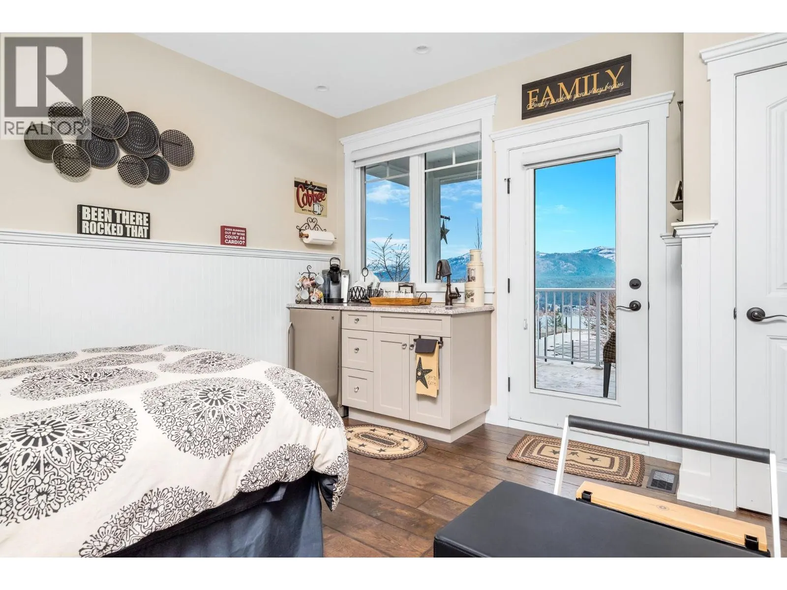 9196 Tronson Road Unit# 7