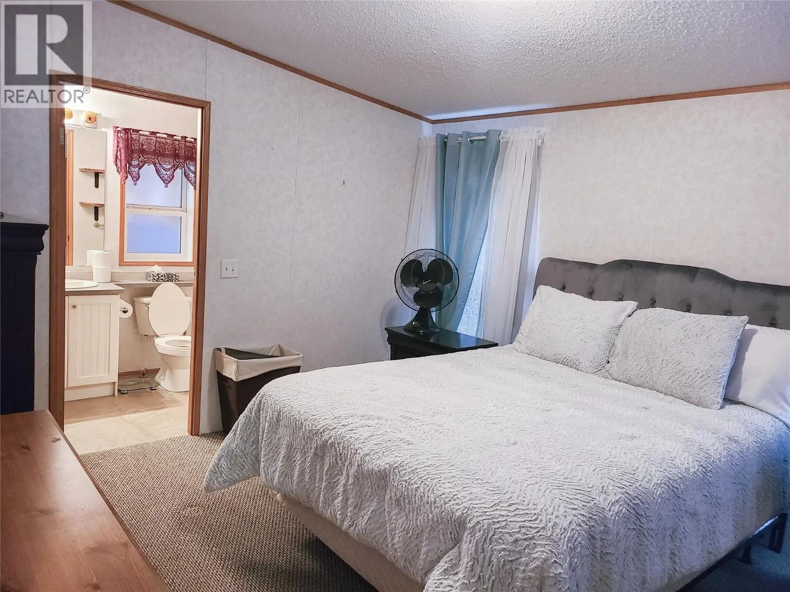 5371 Princeton Avenue Unit# 24