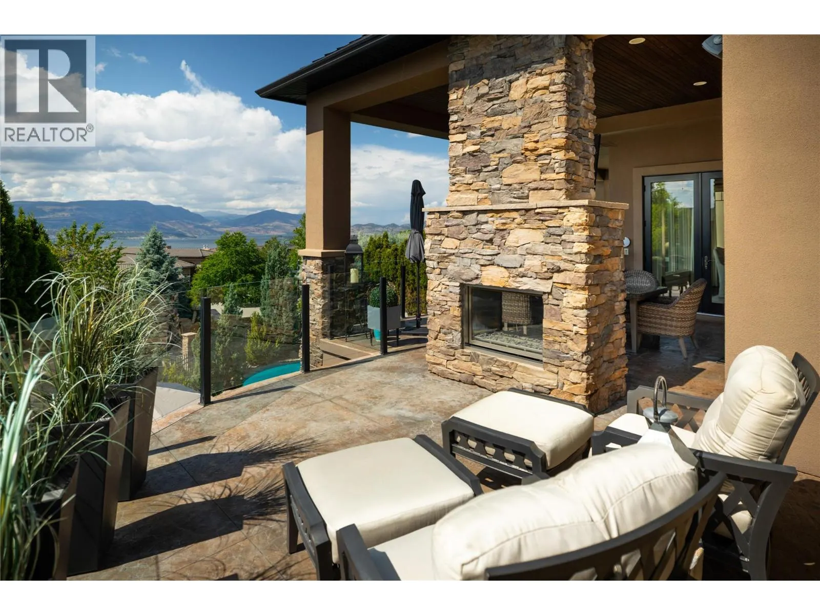 710 ARBOR VIEW Drive