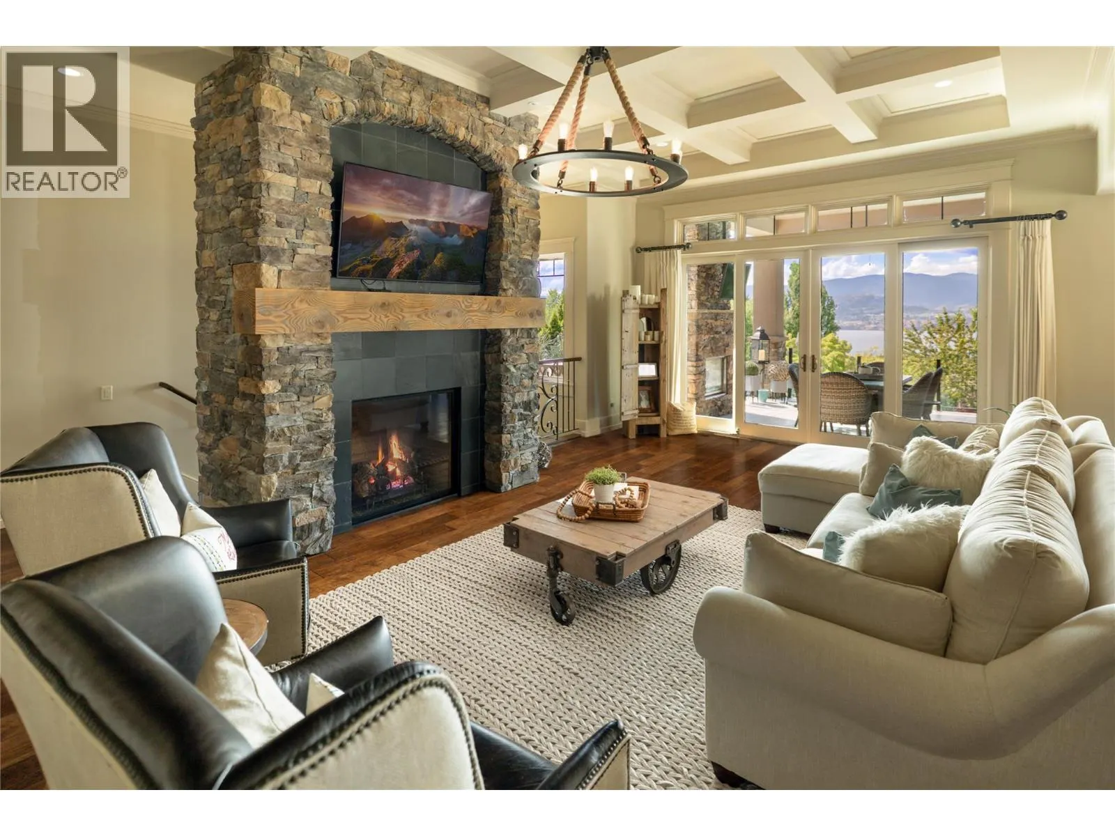 710 ARBOR VIEW Drive