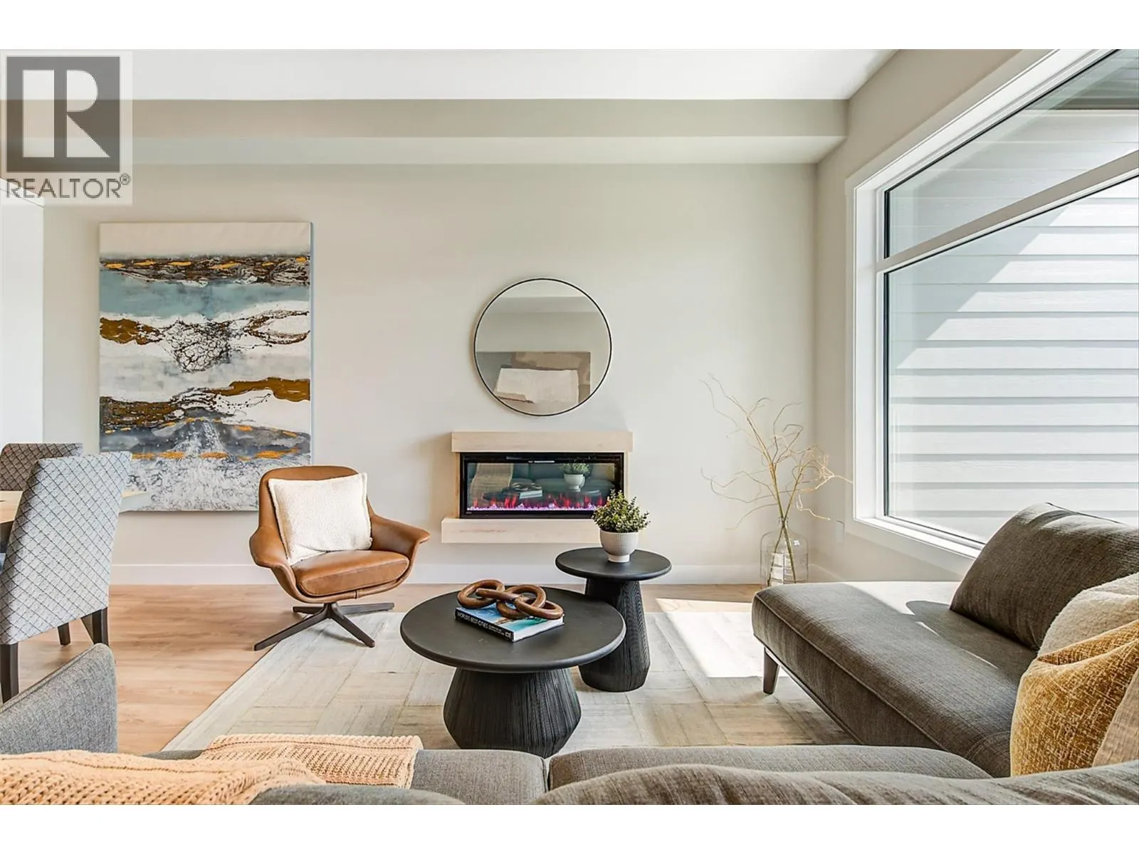 732 Coopland Crescent Unit# 1