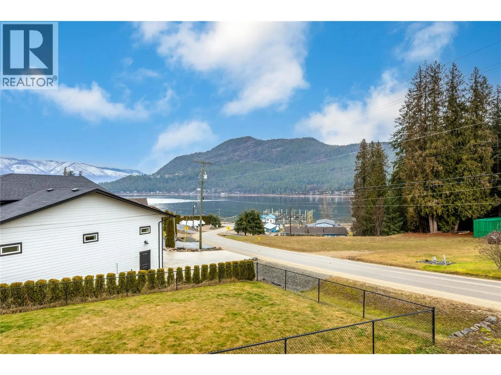 2483 Marine Place