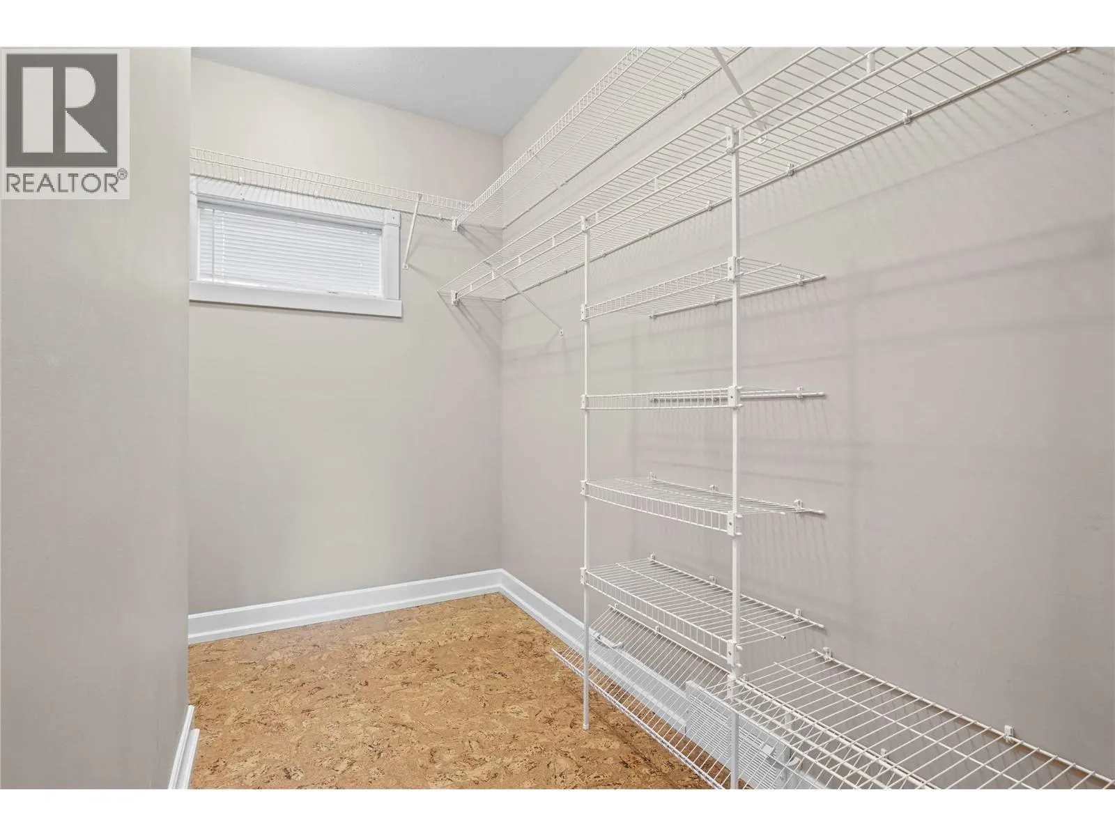 2483 Marine Place