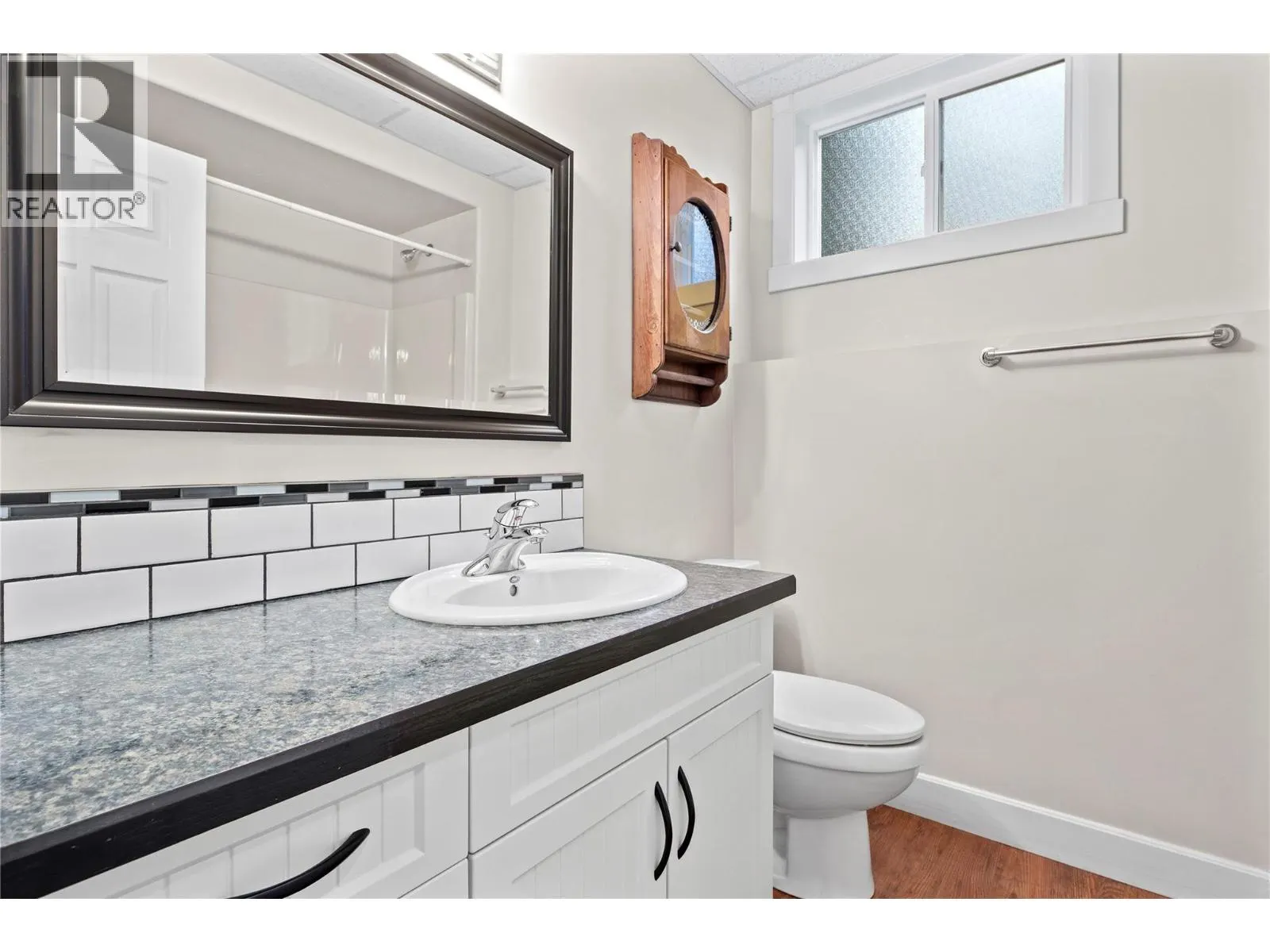 2483 Marine Place