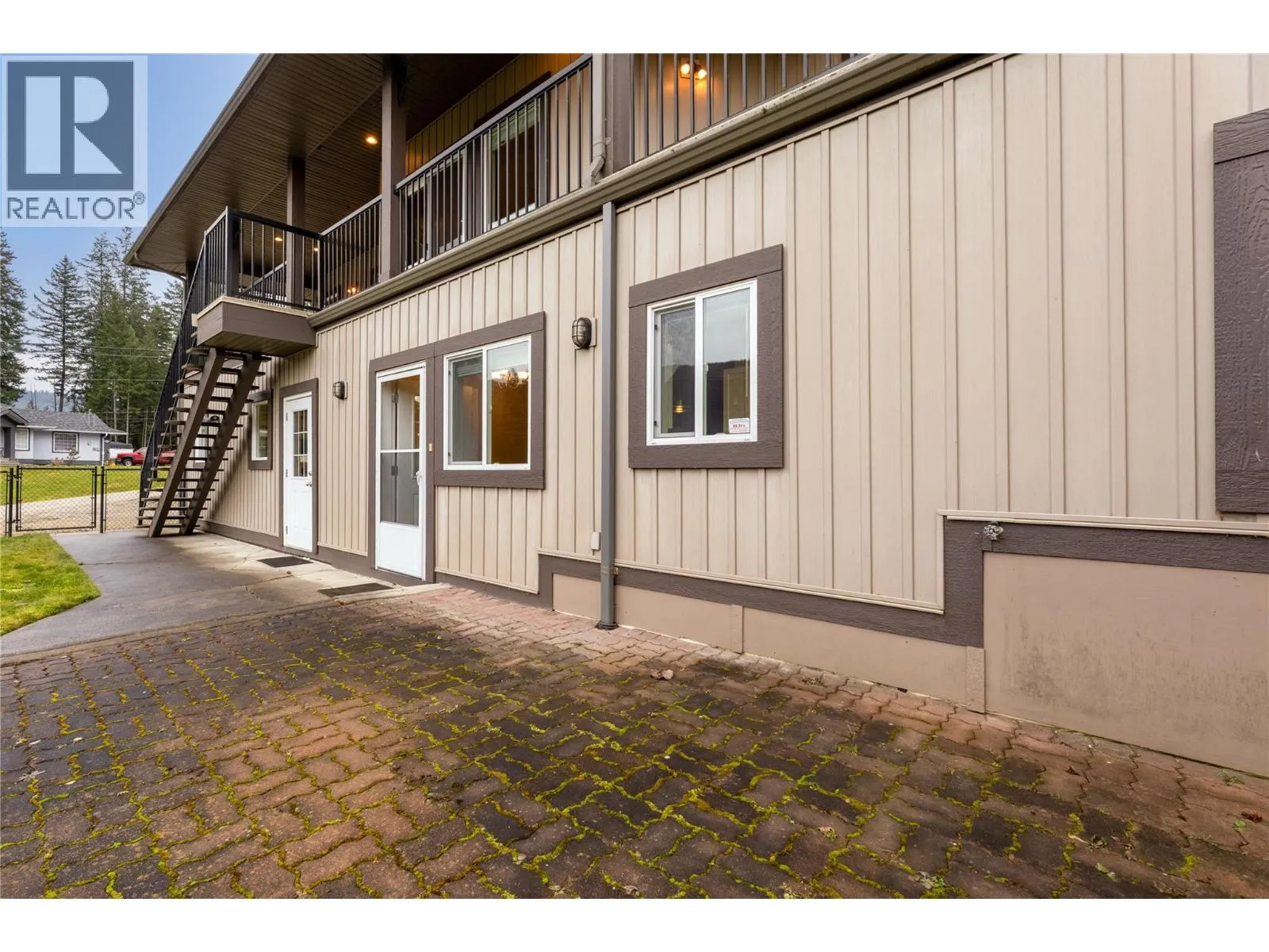 2483 Marine Place