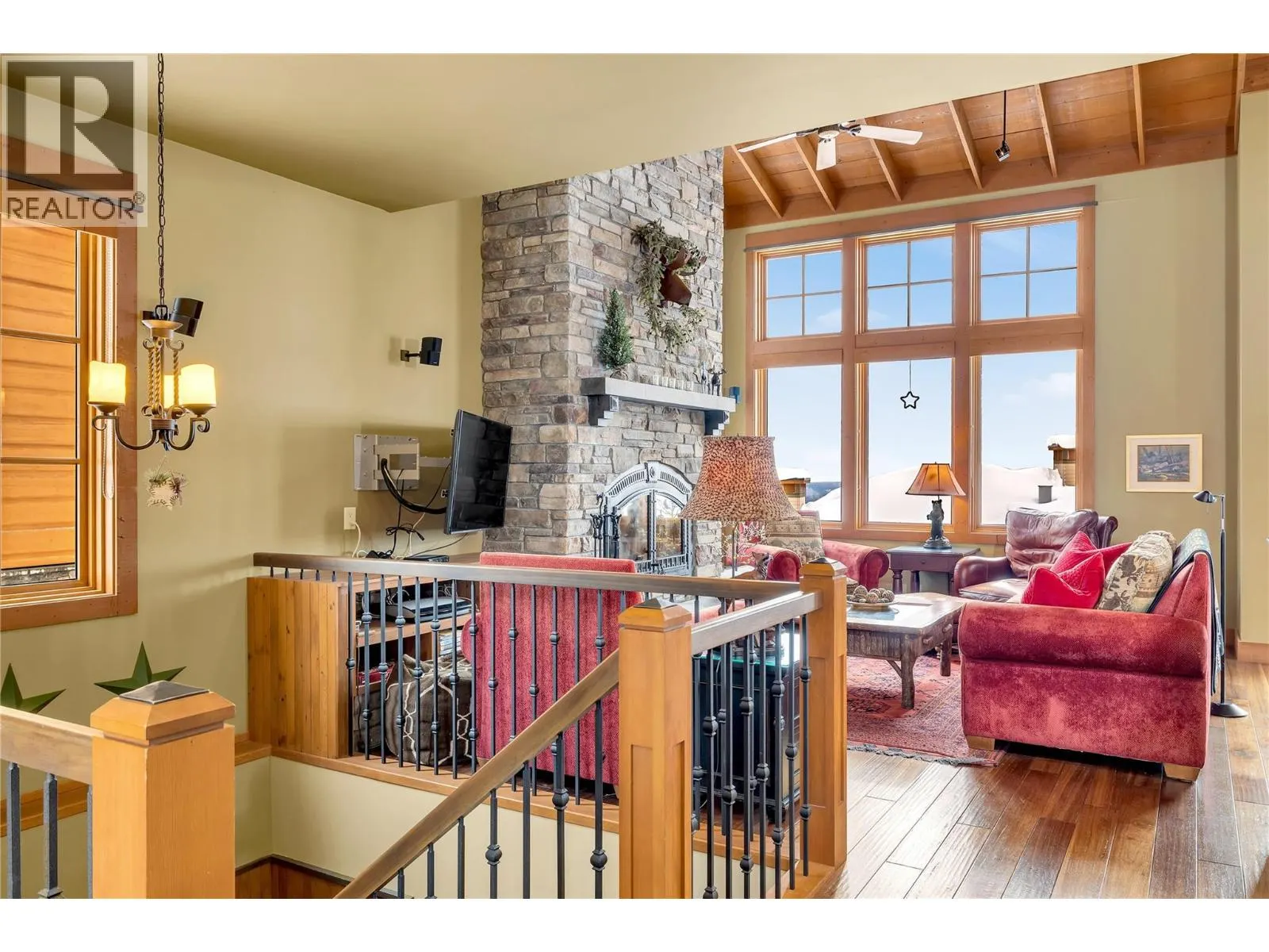 255 Feathertop Way Unit# 8