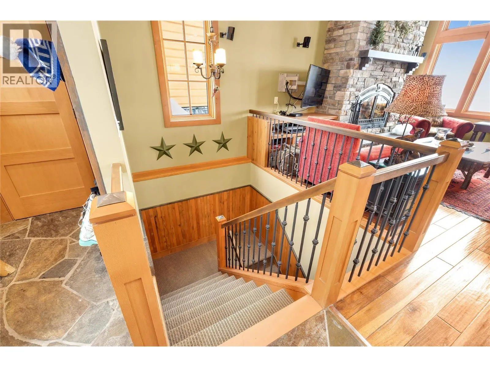 255 Feathertop Way Unit# 8