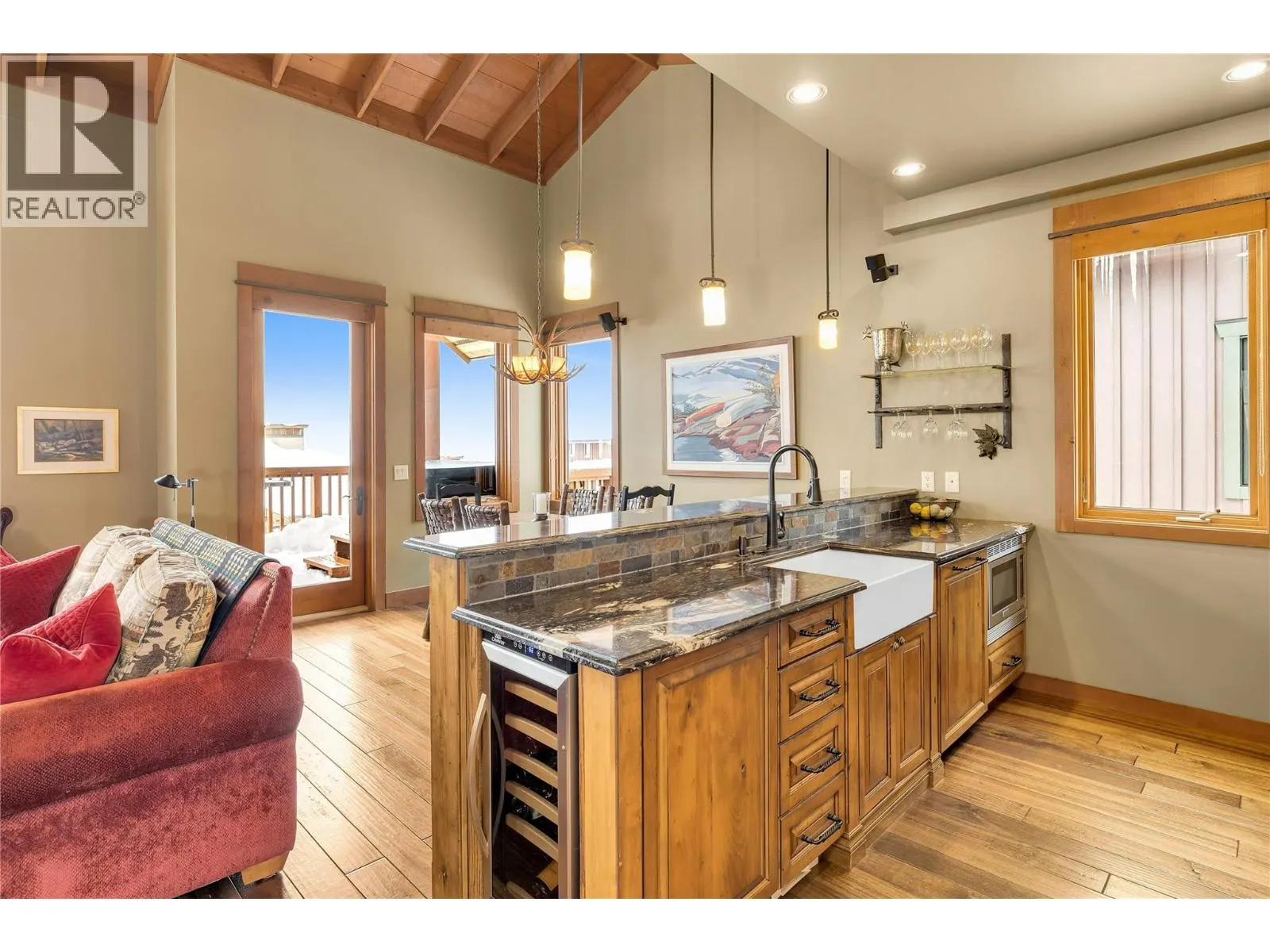 255 Feathertop Way Unit# 8