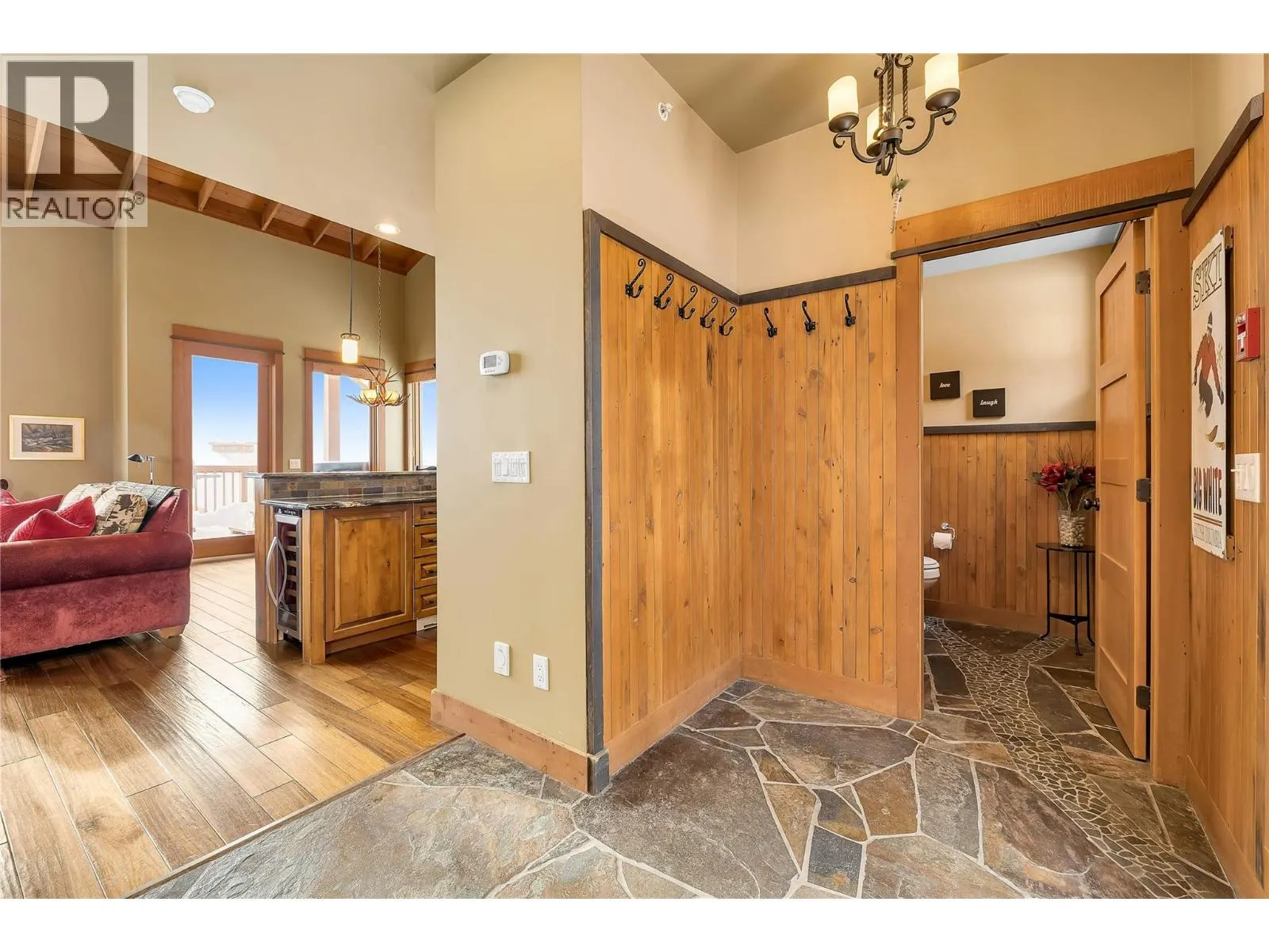 255 Feathertop Way Unit# 8