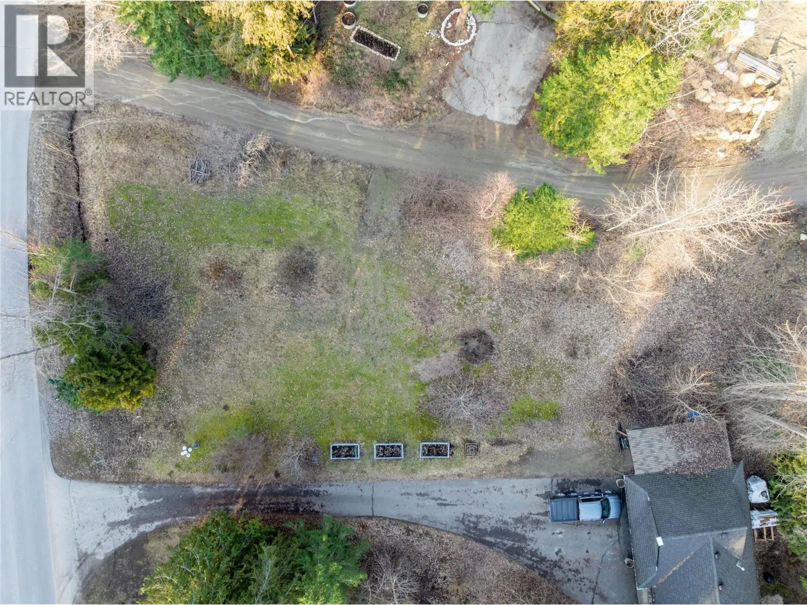 2486 Centennial Drive