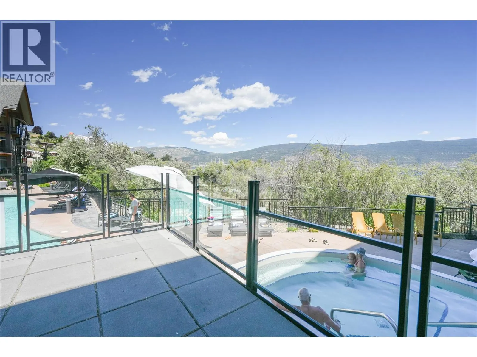 13011 Lakeshore Drive S Unit# 222
