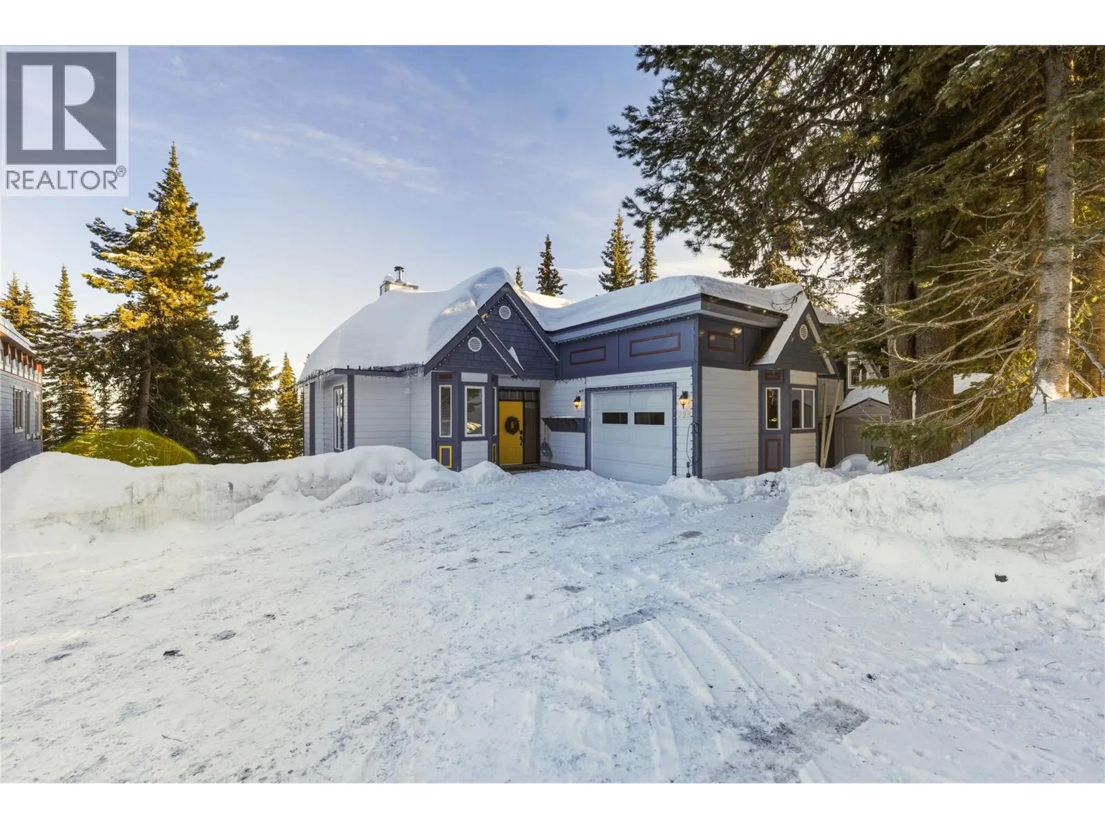 725 Monashee Road