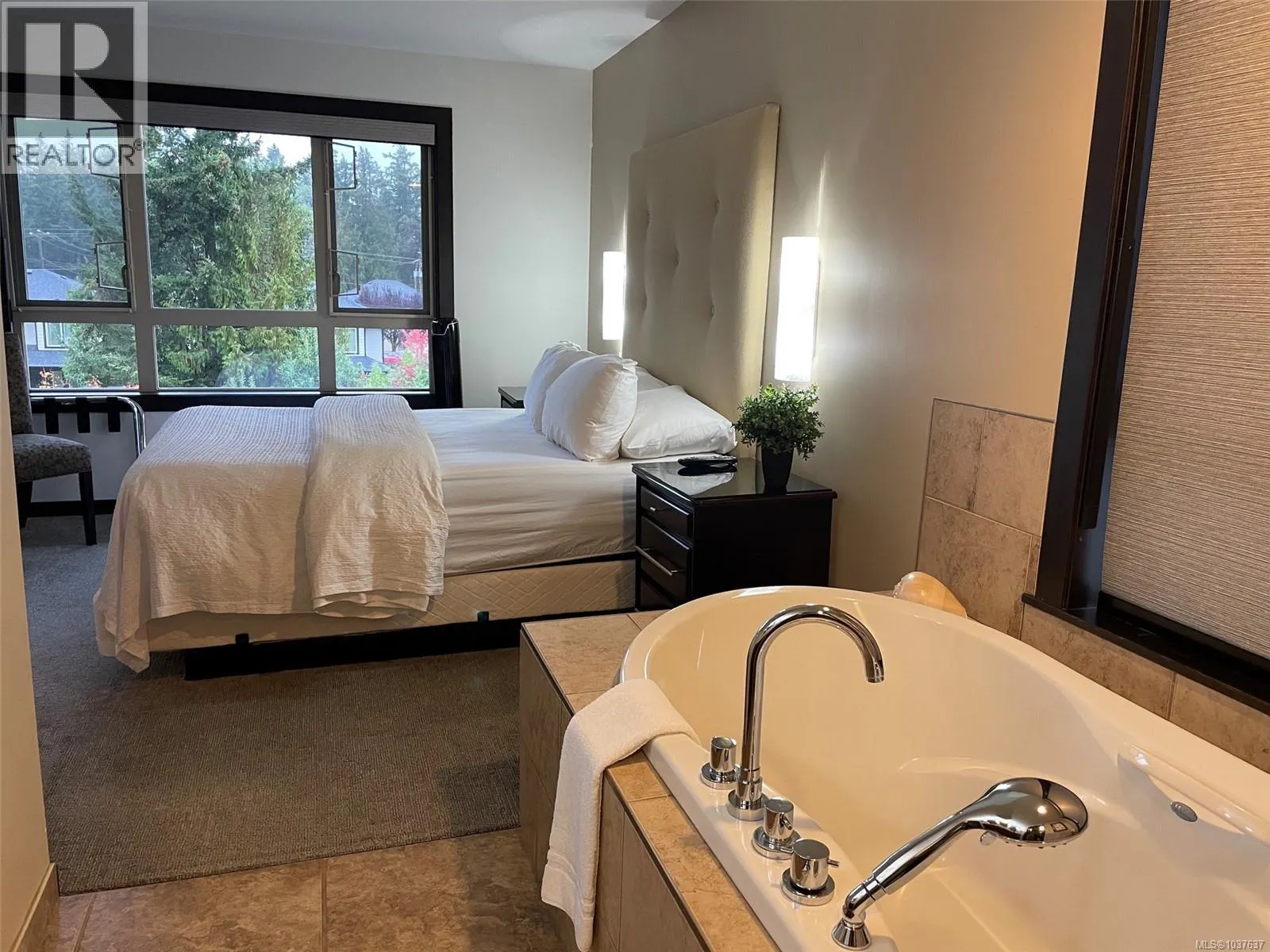 234 1175 Resort Dr