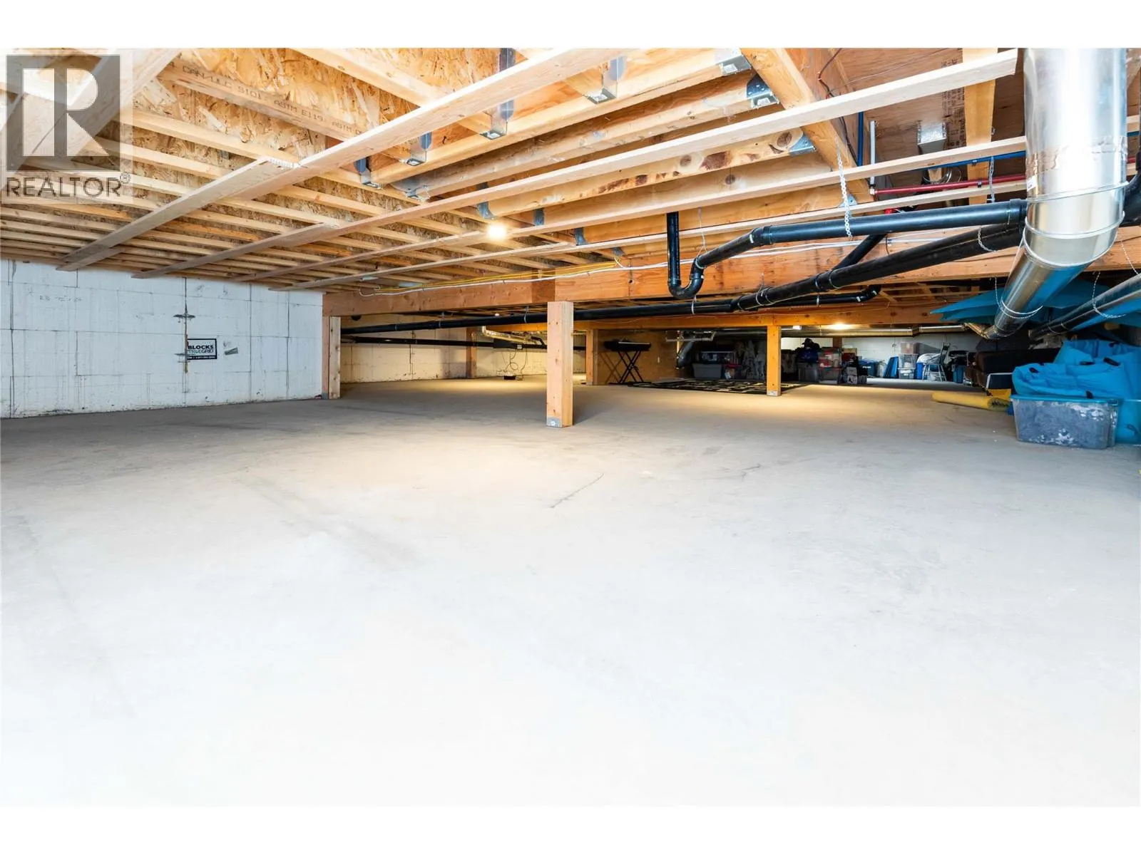 10202 Kalamalka Road