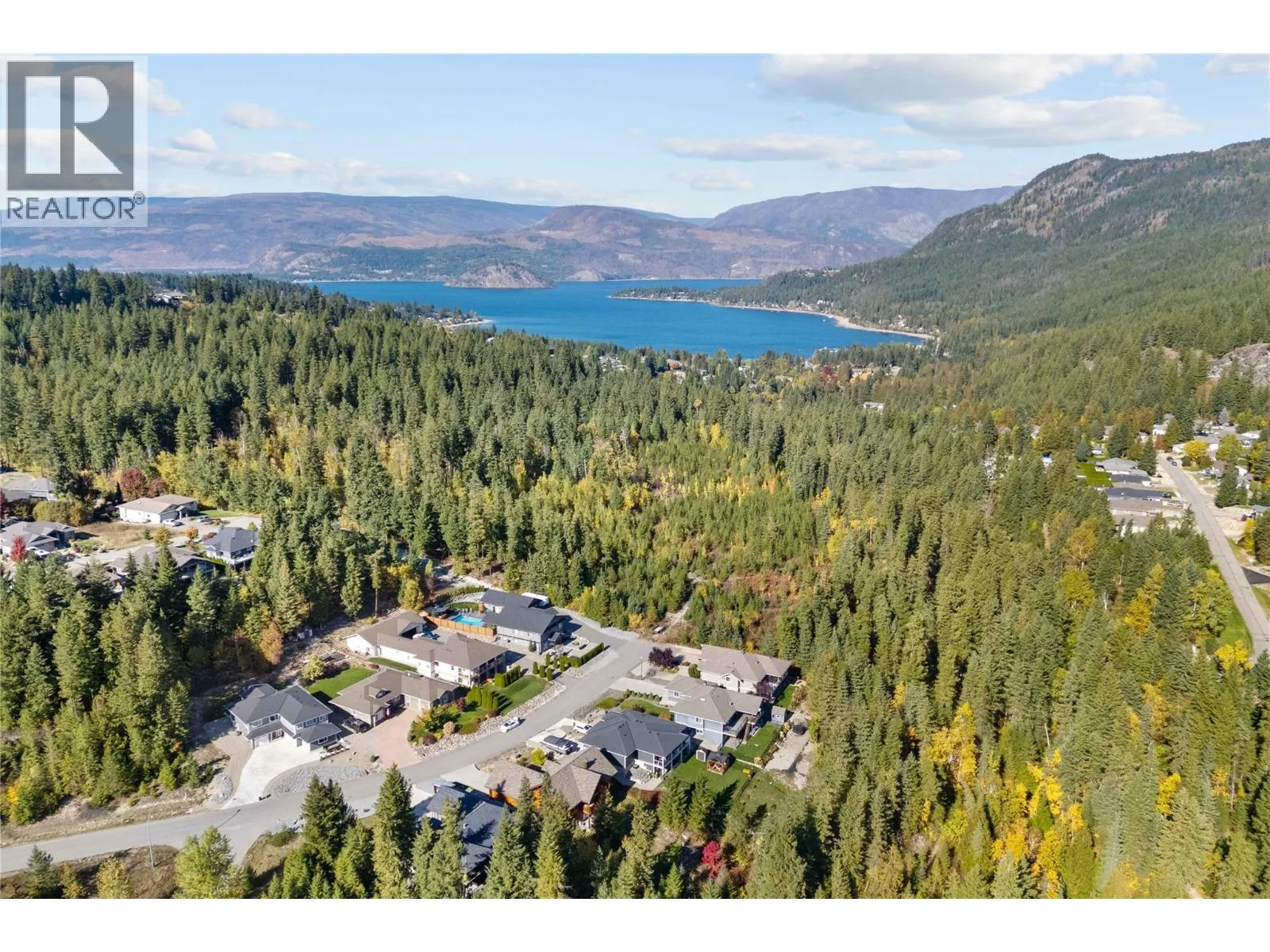 2766 Valleyview Drive