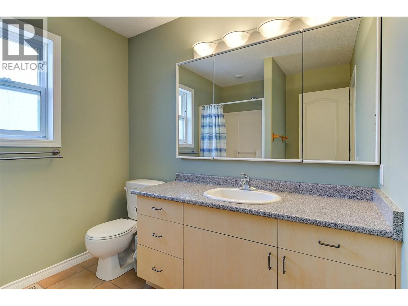 371 Valley Road Unit# 1-3